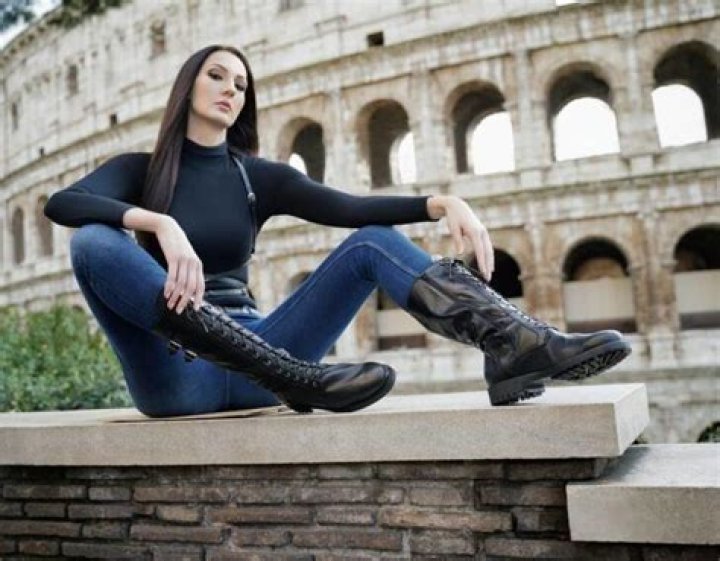 Who is Ekaterina Lisina Dating Now