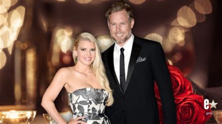 Who is Eric Whiteley Dating Now?