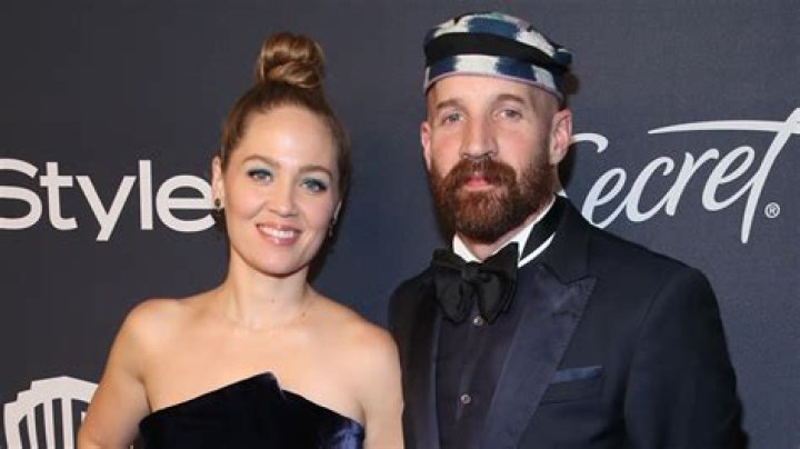 Who is Erika Christensen Dating Now?