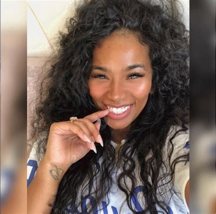 Who is Gail Golden Dating Now