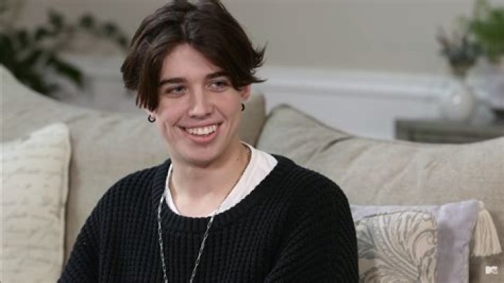 Who is Jake Fuller Dating Now?