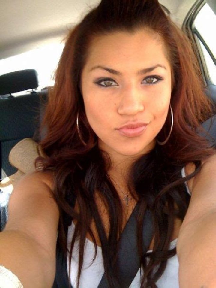 Who is Janelle Martinez Dating Now?