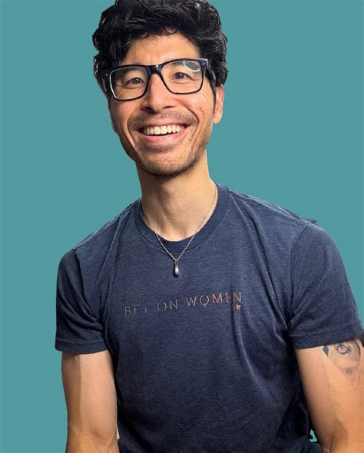 Who is Jon Lee Brody Dating Now