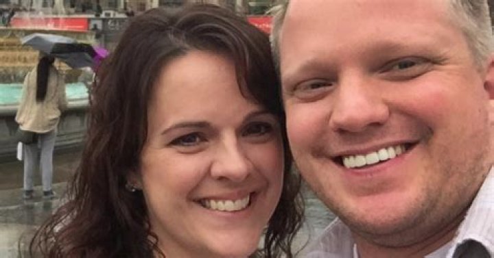 Who is Kraig Kinser Dating Now?