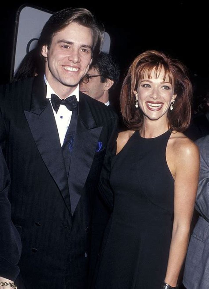 Who is Lauren Holly Dating Now?