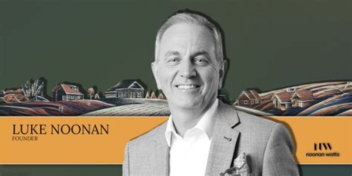 Who is Luke Noonan Dating Now?