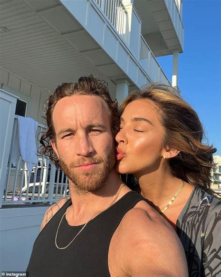 Who is Nadia Mejia Dating Now?