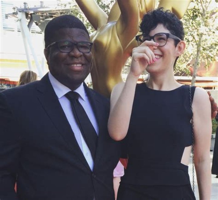 Who is Rebecca Sugar Dating Now?
