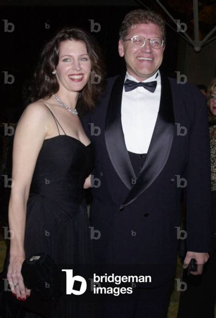 Who is Robert Zemeckis Dating Now?