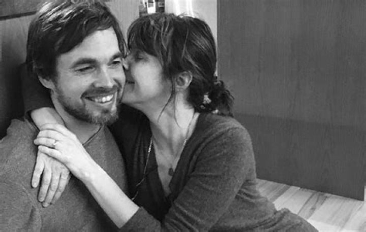 Who is Sabrina Lloyd Dating Now