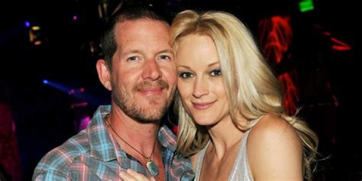 Who is Teri Polo Dating Now