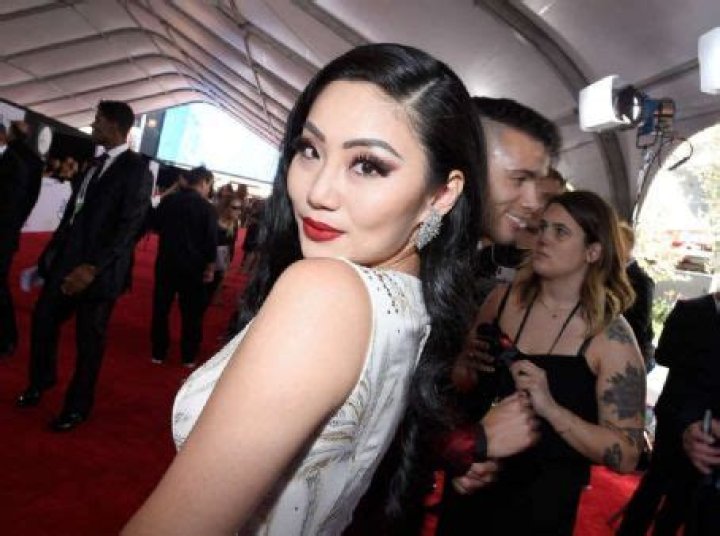 Who is Tina Guo Dating Now?
