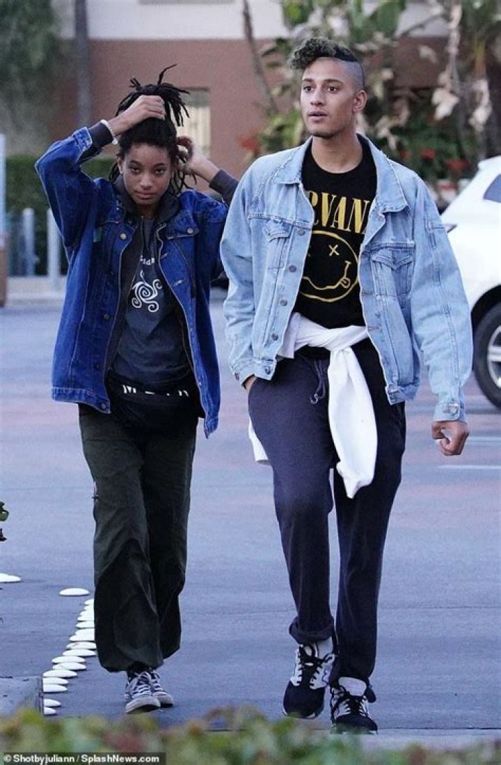 Who is Willow Smith Dating Now