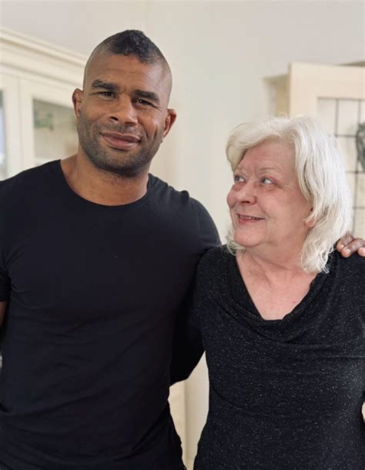 Zelina Bexander Biography- Alistair Overeem's wife, Married, Husband, Children, Relationship, Affair, Net worth, Salary, Family, Age, Height, Career